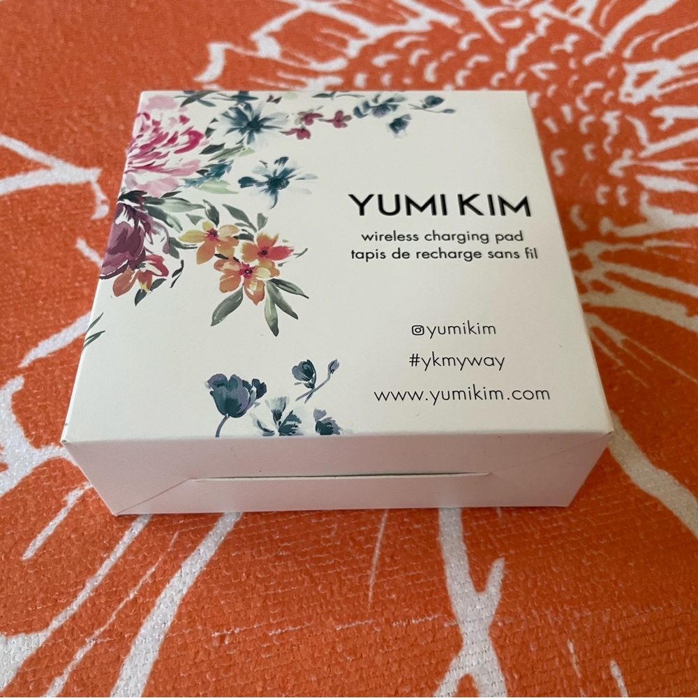 Yumi Kim Wireless Charging Pad
